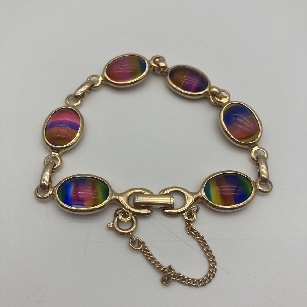 Vintage 1964 Sarah Coventry Harmony Bracelet Rainbow Art Glass Gold Tone 7"